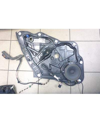 Volkswagen Passat CC Stelaż Drzwi Lewy Tył 3c8839755