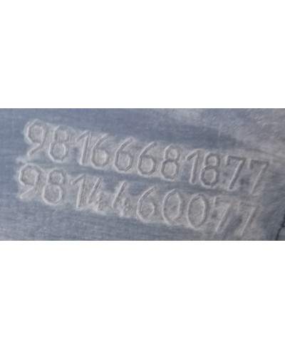 Peugeot 5008 Zderzak Tył 98166681877