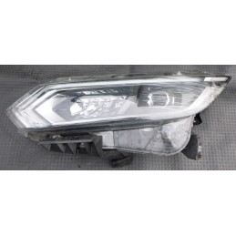 Nissan Qashqai Reflektor...