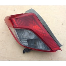 Toyota Yaris Lampa Lewy Tył