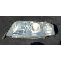 Audi A6 Reflektor Lewy...