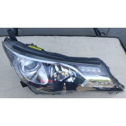 Toyota Rav4 Reflektor Prawy