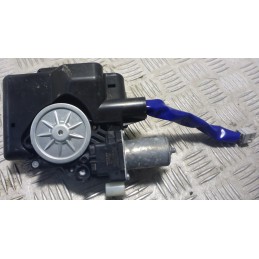 Toyota RAV4 Zamek Klapy...