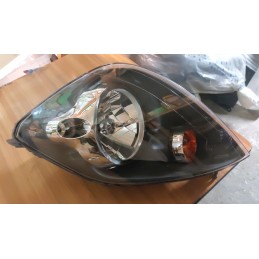 Ford Fiesta Reflektor Lewy...