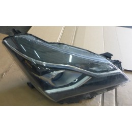 Toyota Yaris Reflektor...