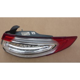 Ford Mondeo IV Lampa Prawa...