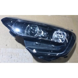 Renault Megane Reflektor...