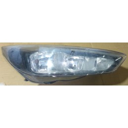 Ford Focus MK3 Reflektor...