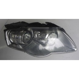 VW Passat B6 Reflektor...