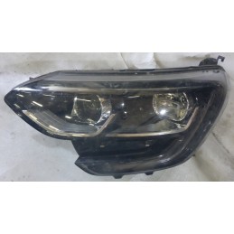 Renault Megane Reflektor...