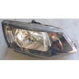 Skoda Fabia Reflektor Prawy...