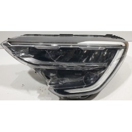 Renault Arkana Reflektor...