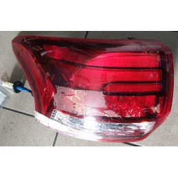 Mitsubishi Outlander Lampa...