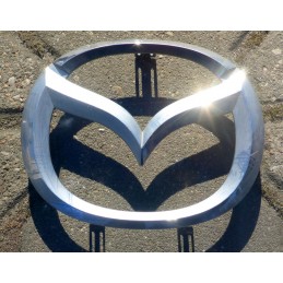 Mazda 3 Emblemat Przód...