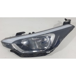 Hyundai i20 Reflektor Lewy...