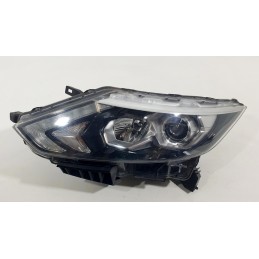 Nissan Qashqai Reflektor...