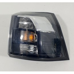 Suzuki S-Cross Lampa Prawa...