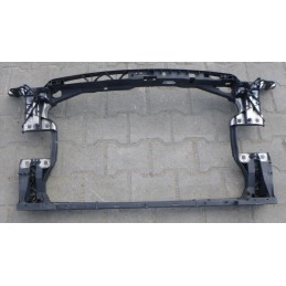 Audi A4 Pas Przedni 8W0805594