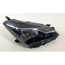 Toyota Yaris Reflektor Prawy