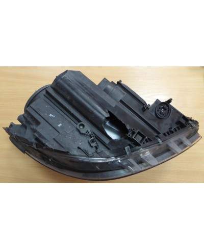 Mercedes B W246 Reflektor Lewy 2468207161
