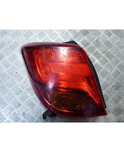 Toyota Yaris Lampa Tył Lewy 81561-0D600
