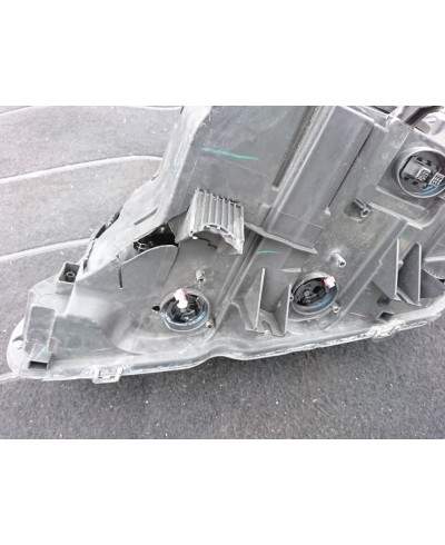 BMW X3 Reflektor Prawy 63117276992