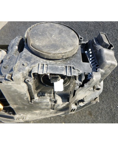 Audi A4 Reflektor Prawy 8K0941044C