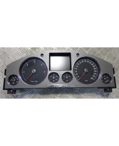 VW Phaeton Licznik 5.0 TDI 3D0920882M