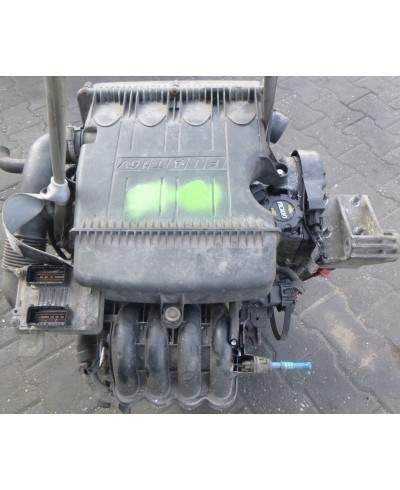 Fiat Punto II silnik 1.2 16V słupek