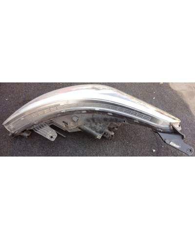 Hyundai I20 Reflektor Prawy 92102-C8