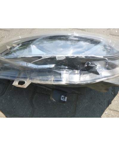 Opel Astra J Reflektor Lewy 13371595