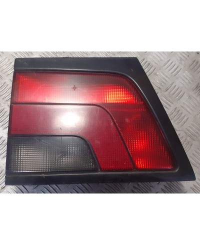 Peugeot 806 Lampa Tył Lewa w Klapę