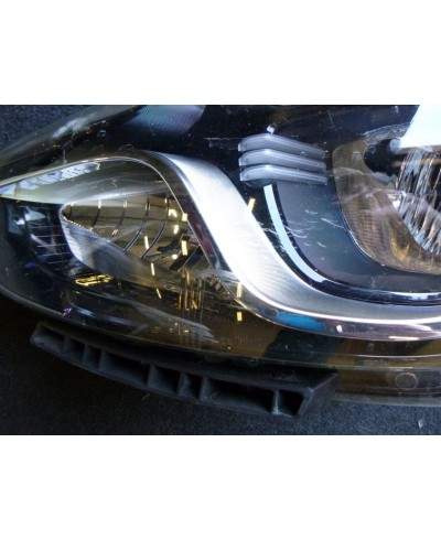 Hyundai ix20 Reflektor Lewy 921011K000
