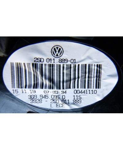 Volkswagen Passat B8 lampa tył strona lewa wewnętrzna 3G9945093D