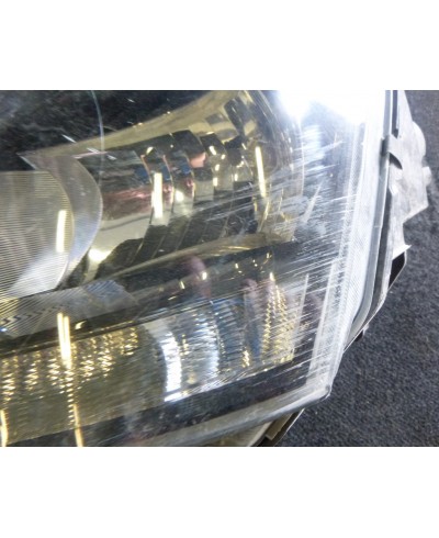 Skoda Yeti Reflektor Lewy 5L1941015D