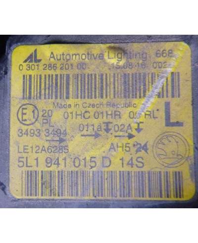 Skoda Yeti Reflektor Lewy 5L1941015D