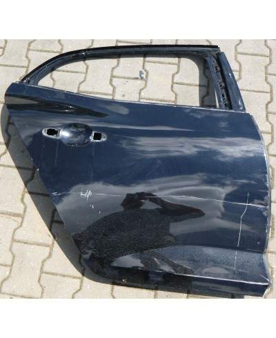 Renault Megane IV Drzwi tył strona prawa 821001172R