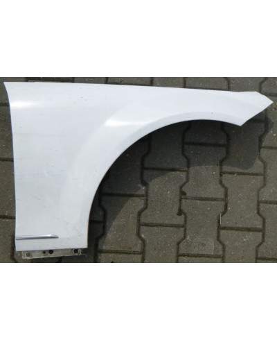 Mercedes C klasa S204 Błotnik Przód Prawy A2048801418
