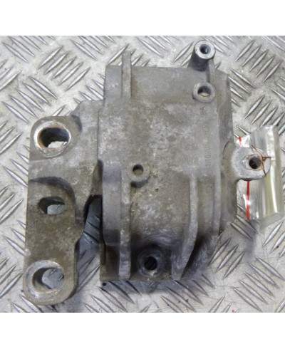 VW Caddy Łapa Silnika 1.9 TDI 1k0199262