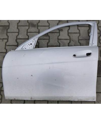 Mercedes C S204 Drzwi Przód Lewe 2047205900