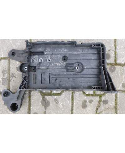 Skoda Octavia III Podstawa Akumulatora 5Q0915321H