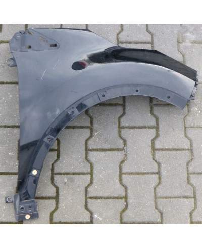 Renault Captur Błotnik Przód Prawy 631005737R