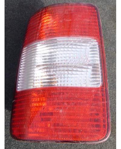 VW Caddy III Lampa Tył Lewa 2k0945111a