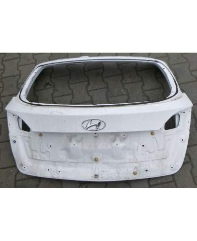 Hyundai i30 Klapa Tył 7370076200