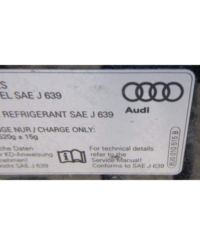 Audi Q3 Maska 8u0010515b