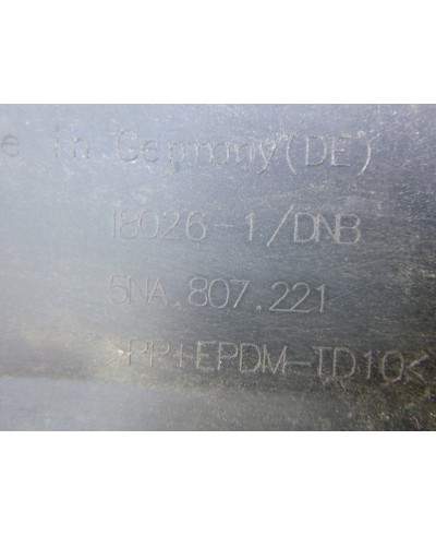 VW Tiguan Zderzak Przód 5na807221