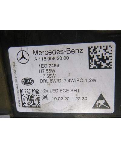 Mercedes CLA W118 Reflektor Prawy a1189062000