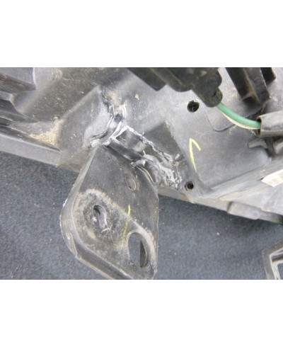 Nissan Versa Reflektor Prawy 26010em30a