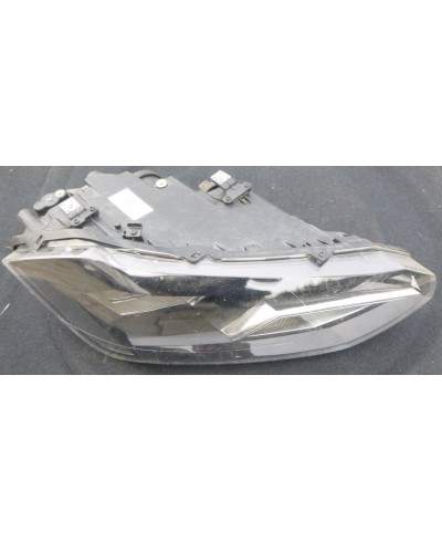 VW Polo VI Reflektor Prawy 2g1941006
