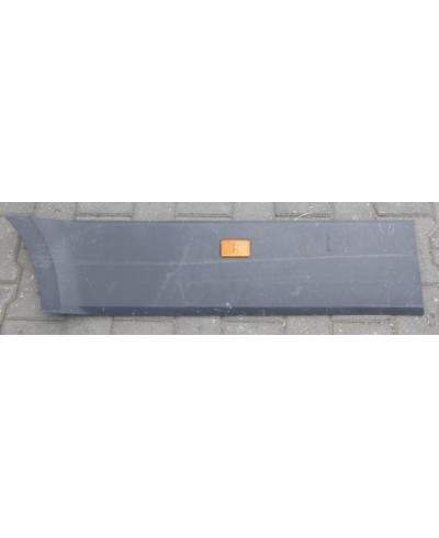 VW Crafter Listwa Błotnika Prawy Tył 7c3853536